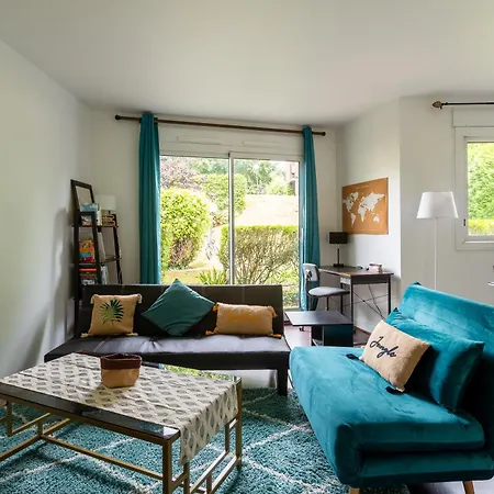Paris Saclay Rer: Cozy 2br Near Station & Universities * Orsay